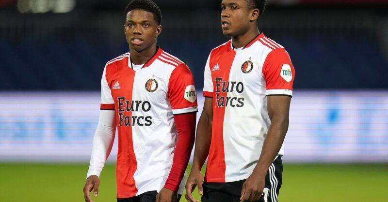 他自幼便对 他自幼便对