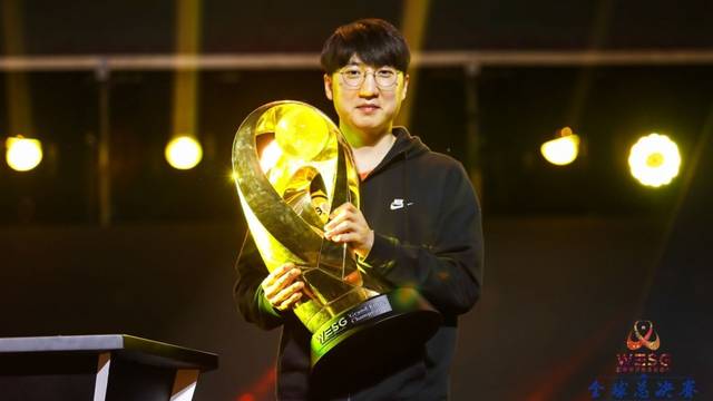 对于卡尔而 对于卡尔而