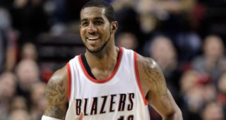 通过加强沟 通过加强沟